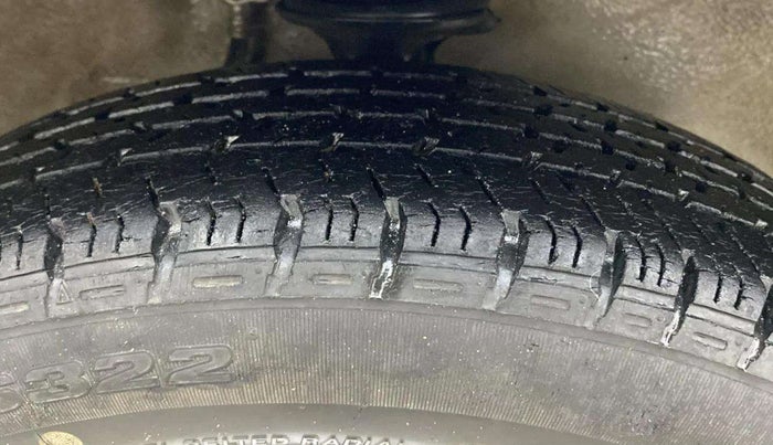 2017 Maruti Alto K10 VXI, Petrol, Manual, 26,641 km, Right Front Tyre Tread