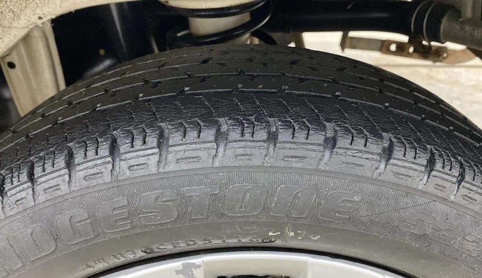 2017 Maruti Alto K10 VXI, Petrol, Manual, 26,641 km, Left Rear Tyre Tread