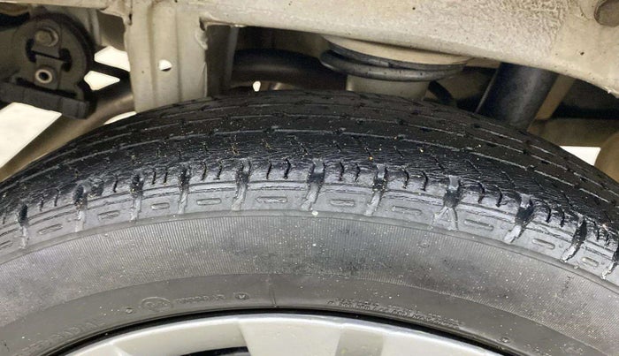 2017 Maruti Alto K10 VXI, Petrol, Manual, 26,641 km, Right Rear Tyre Tread