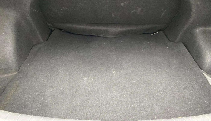 2021 Hyundai AURA SX PLUS 1.2 AMT, Petrol, Automatic, 15,281 km, Boot Inside
