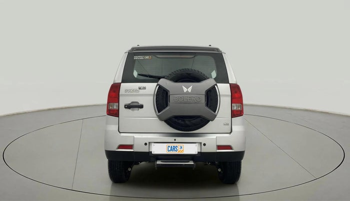 2023 Mahindra BOLERO NEO N10 R, Diesel, Manual, 23,047 km, Back/Rear