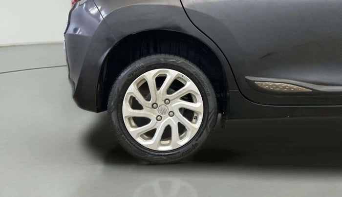 2024 Maruti Baleno ZETA 1.2 AGS, Petrol, Automatic, 20,143 km, Right Rear Wheel