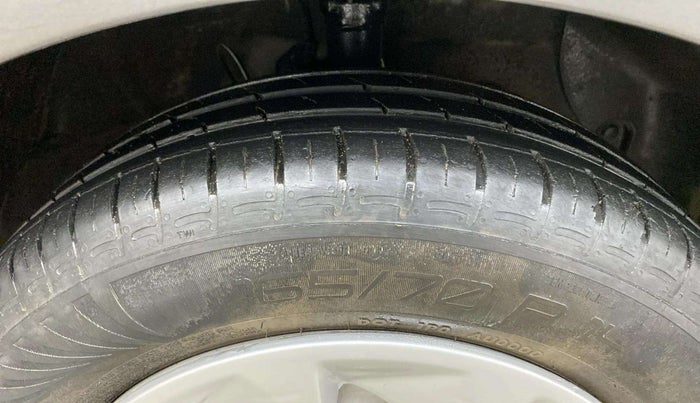 2022 Hyundai GRAND I10 NIOS ERA 1.2 KAPPA VTVT, Petrol, Manual, 38,778 km, Right Front Tyre Tread