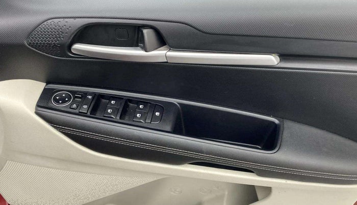 2021 KIA SONET HTX 1.0 IMT, Petrol, Manual, 23,799 km, Driver Side Door Panels Control