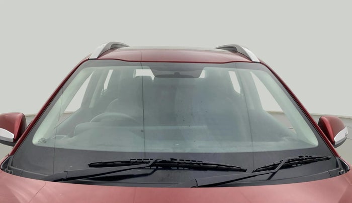 2021 KIA SONET HTX 1.0 IMT, Petrol, Manual, 23,799 km, Front Windshield