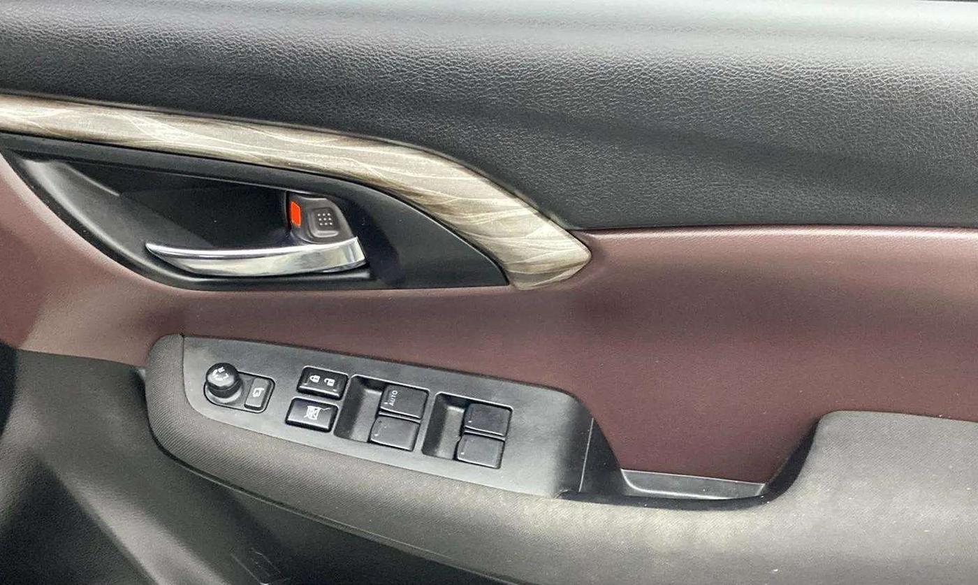 2024 Maruti Grand Vitara SIGMA SMART HYBRID, Petrol, Manual, 16,905 km, Driver Side Door Panels Control