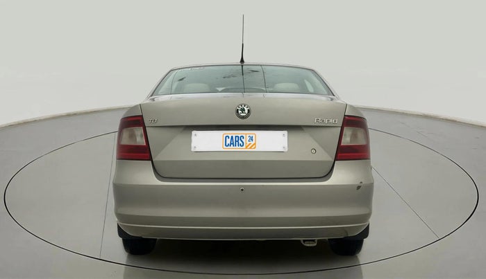 2012 Skoda Rapid AMBITION 1.6 TDI CR MT, Diesel, Manual, 81,039 km, Back/Rear