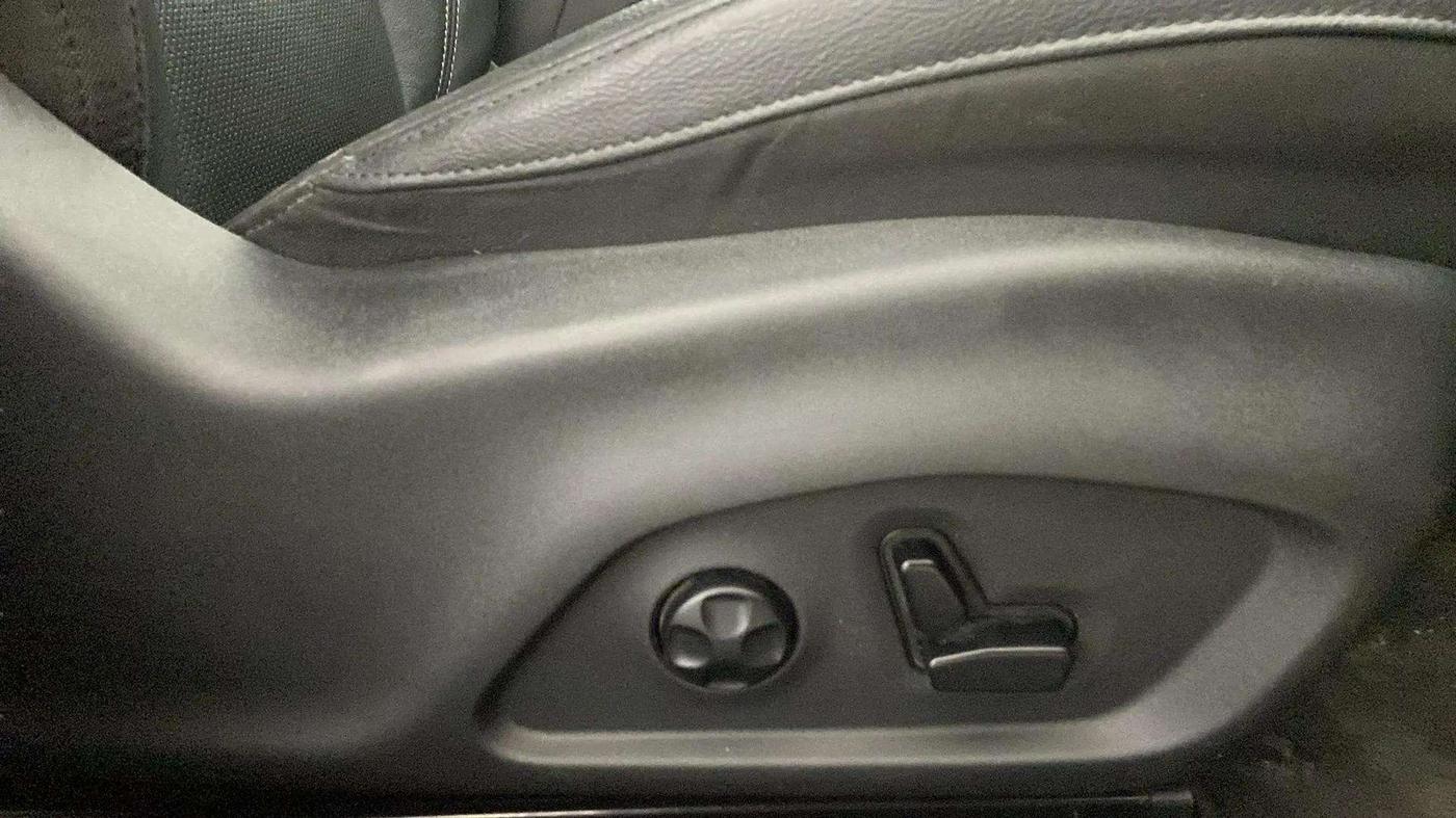 2021 Jeep Compass MODEL S (O) 2.0 DIESEL, Diesel, Manual, 37,994 km, Driver Side Adjustment Panel