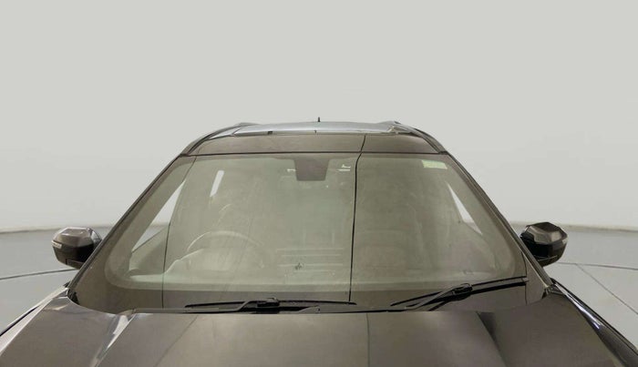 2022 Tata Safari XZ PLUS DARK EDITION, Diesel, Manual, 55,293 km, Front Windshield