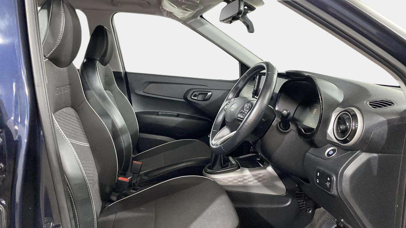 2023 Hyundai EXTER SX (O) CONNECT, Petrol, Manual, 9,905 km, Right Side Front Door Cabin