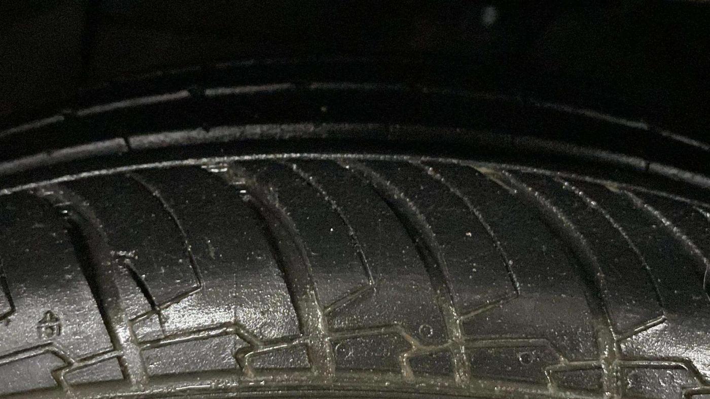 2023 Hyundai EXTER SX (O) CONNECT, Petrol, Manual, 9,905 km, Left Front Tyre Tread
