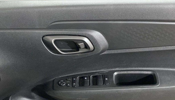 2023 Hyundai EXTER SX (O) CONNECT, Petrol, Manual, 9,905 km, Driver Side Door Panels Control