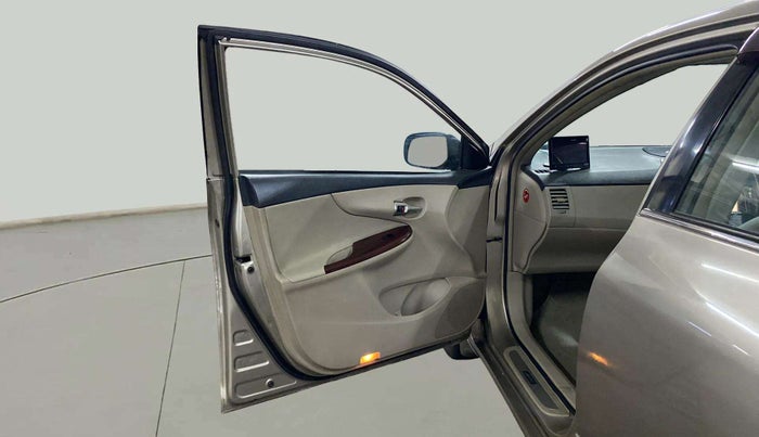 2013 Toyota Corolla Altis VL AT PETROL, Petrol, Automatic, 94,470 km, LHS Front Door