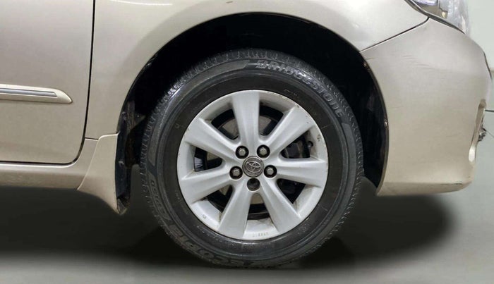 2013 Toyota Corolla Altis VL AT PETROL, Petrol, Automatic, 94,470 km, Right Front Wheel