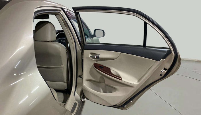 2013 Toyota Corolla Altis VL AT PETROL, Petrol, Automatic, 94,470 km, RHS Rear Door