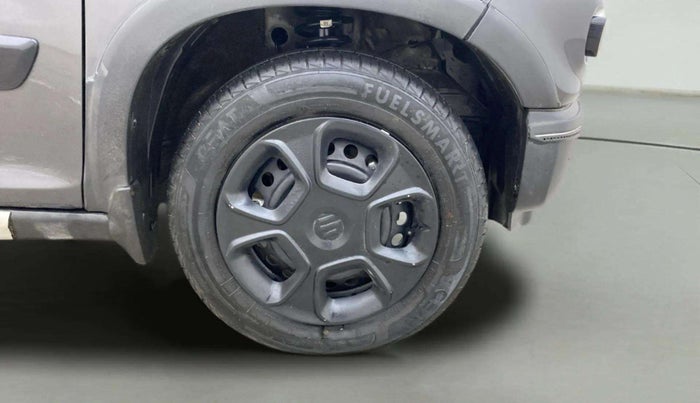 2023 Maruti S PRESSO VXI PLUS (O) AMT, Petrol, Automatic, 20,975 km, Right Front Wheel