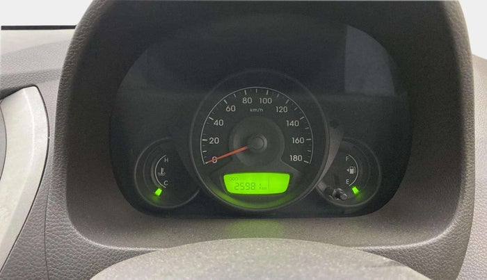 2015 Hyundai Eon ERA +, Petrol, Manual, 26,015 km, Odometer Image