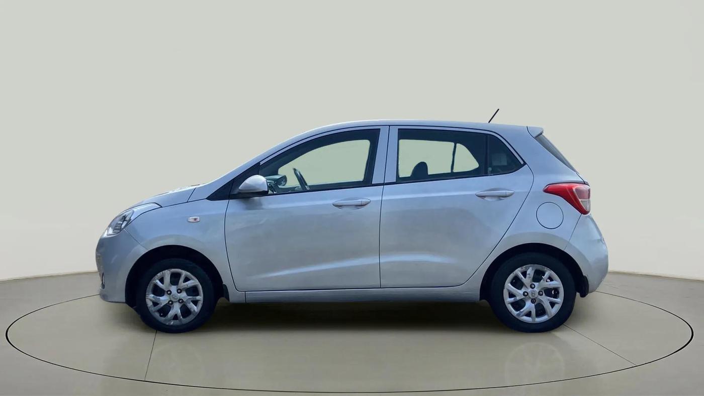 2017 Hyundai Grand i10 MAGNA 1.2 KAPPA VTVT, Petrol, Manual, 43,605 km, Left Side