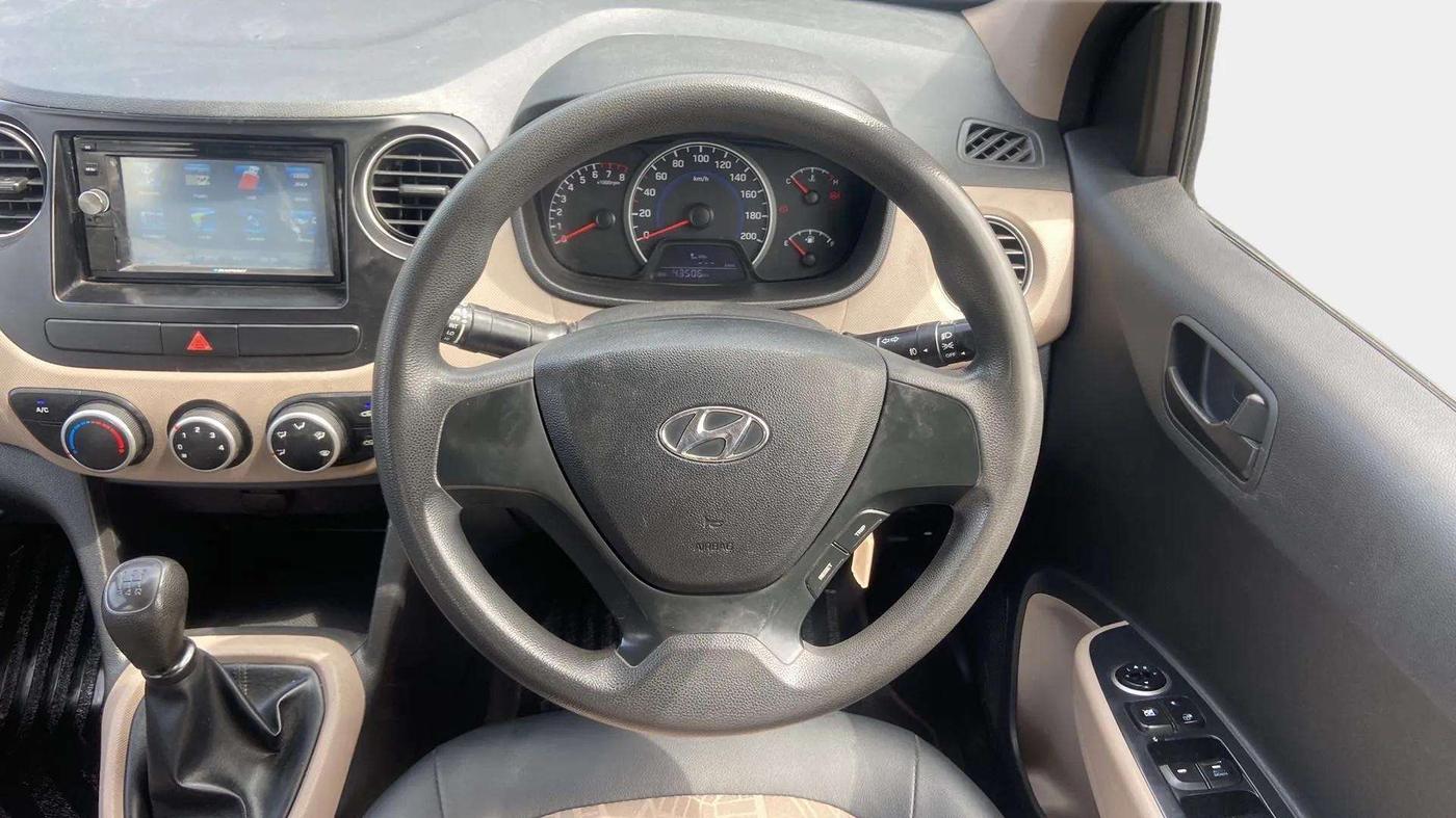 2017 Hyundai Grand i10 MAGNA 1.2 KAPPA VTVT, Petrol, Manual, 43,605 km, Steering Wheel Close Up