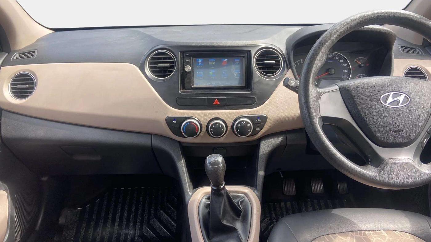 2017 Hyundai Grand i10 MAGNA 1.2 KAPPA VTVT, Petrol, Manual, 43,605 km, Air Conditioner