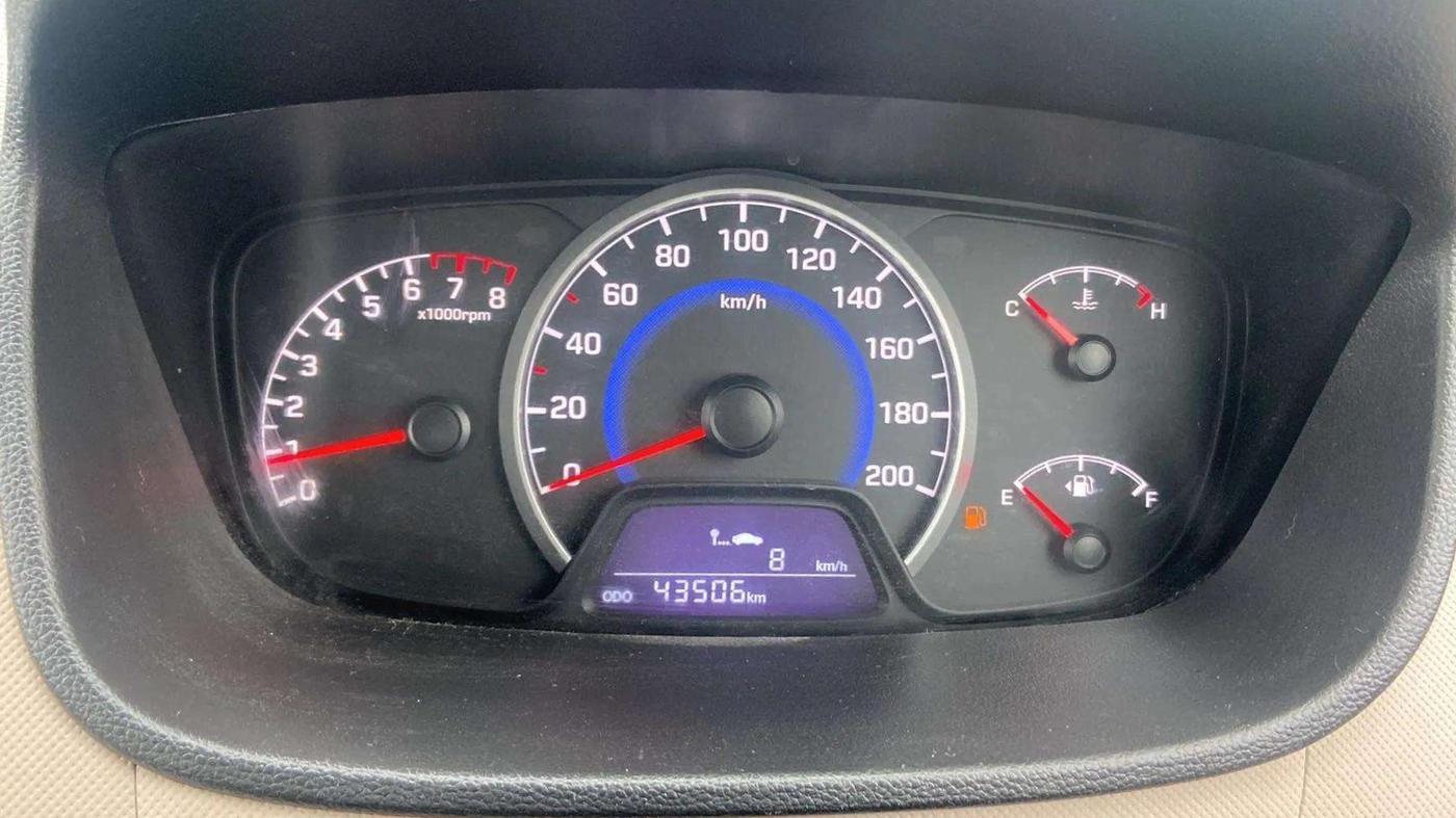 2017 Hyundai Grand i10 MAGNA 1.2 KAPPA VTVT, Petrol, Manual, 43,605 km, Odometer Image