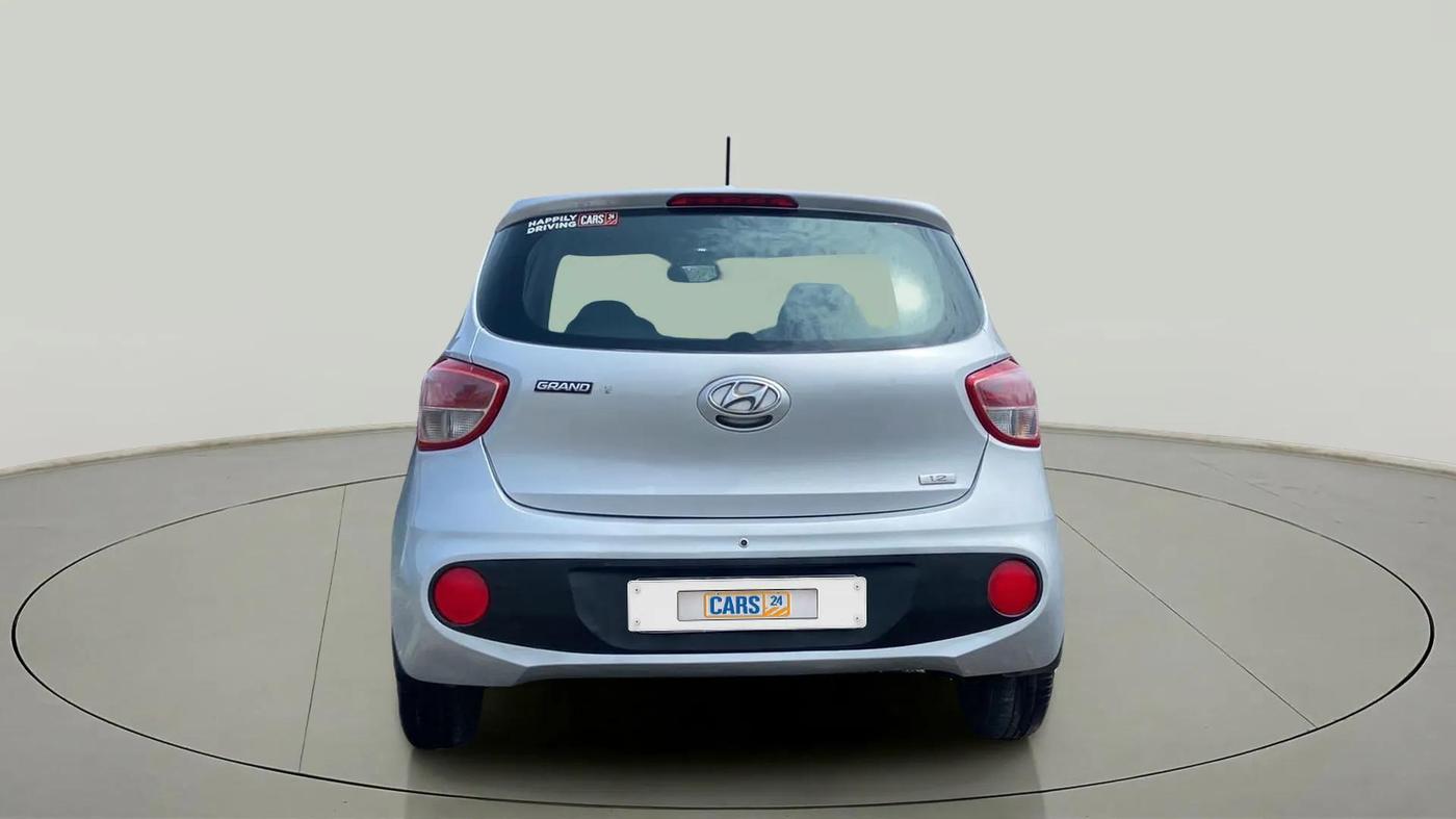 2017 Hyundai Grand i10 MAGNA 1.2 KAPPA VTVT, Petrol, Manual, 43,605 km, Back/Rear