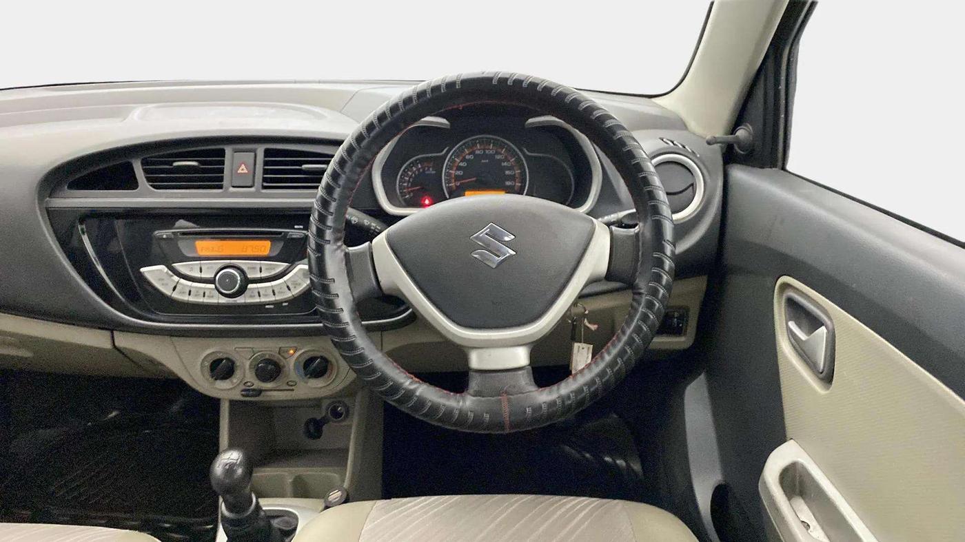 2016 Maruti Alto K10 VXI, Petrol, Manual, 50,805 km, Steering Wheel Close Up