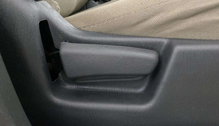 2016 Maruti Alto K10 VXI, Petrol, Manual, 50,805 km, Driver Side Adjustment Panel