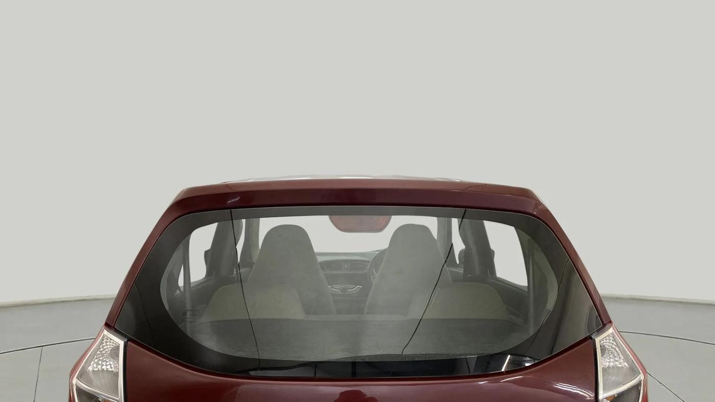 2016 Maruti Alto K10 VXI, Petrol, Manual, 50,805 km, Rear Windshield
