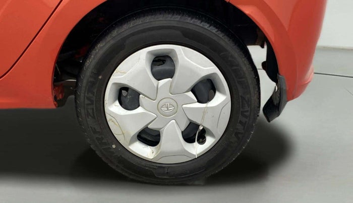 2023 Tata Tiago XT (O) PETROL, Petrol, Manual, 30,275 km, Left Rear Wheel