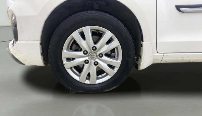 2017 Maruti Ertiga ZXI, Petrol, Manual, 40,711 km, Left Front Wheel
