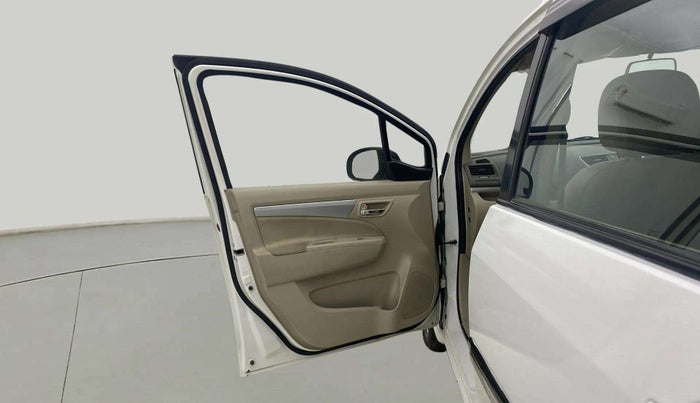 2017 Maruti Ertiga ZXI, Petrol, Manual, 40,711 km, LHS Front Door