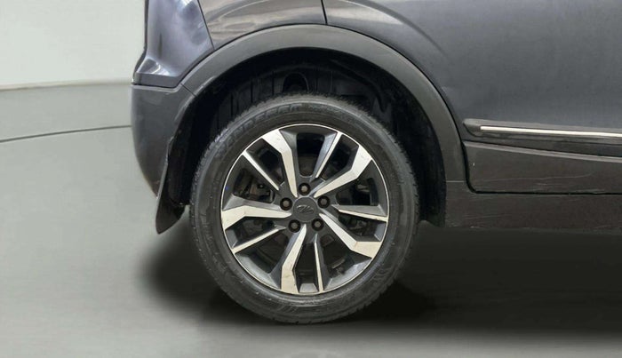 2019 Mahindra XUV300 W8 (O) 1.2 PETROL, Petrol, Manual, 89,438 km, Right Rear Wheel