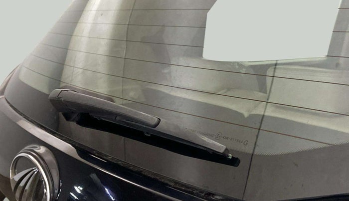 2019 Mahindra XUV300 W8 (O) 1.2 PETROL, Petrol, Manual, 89,438 km, Rear Wiper