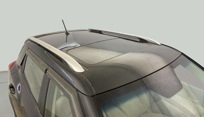 2019 Mahindra XUV300 W8 (O) 1.2 PETROL, Petrol, Manual, 89,438 km, Roof