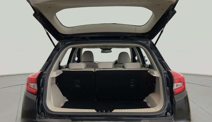 2019 Mahindra XUV300 W8 (O) 1.2 PETROL, Petrol, Manual, 89,438 km, Boot Open Zoomed View