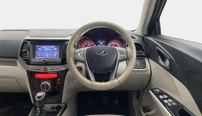 2019 Mahindra XUV300 W8 (O) 1.2 PETROL, Petrol, Manual, 89,438 km, Steering Wheel Close Up
