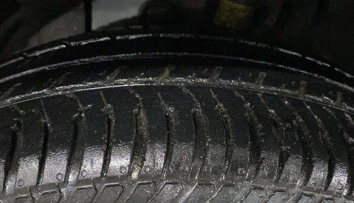 2018 Ford Ecosport AMBIENTE 1.5L PETROL, Petrol, Manual, 77,226 km, Left Front Tyre Tread