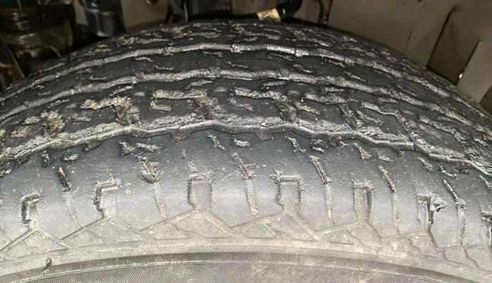 2021 Mahindra Thar AX (O) P 4WD MT CT, Petrol, Manual, 94,114 km, Left Front Tyre Tread