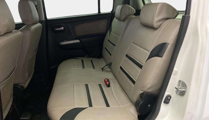 2014 Maruti Wagon R 1.0 VXI, Petrol, Manual, 77,888 km, Right Side Rear Door Cabin
