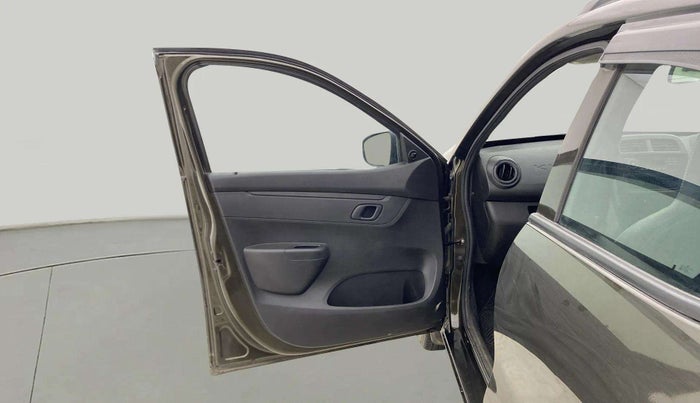 2022 Renault Kwid RXL 0.8 (O), Petrol, Manual, 8,351 km, LHS Front Door