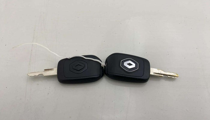 2022 Renault Kwid RXL 0.8 (O), Petrol, Manual, 8,351 km, Key Close Up