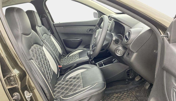 2022 Renault Kwid RXL 0.8 (O), Petrol, Manual, 8,351 km, Right Side Front Door Cabin