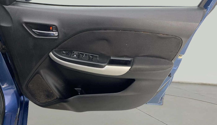 2016 Maruti Baleno DELTA PETROL 1.2, Petrol, Manual, 71,575 km, Driver Side Door Panels Control