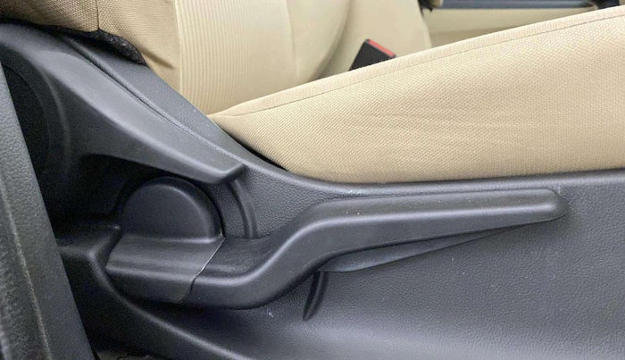 2019 Honda Amaze 1.2L I-VTEC S, CNG, Manual, 74,390 km, Driver Side Adjustment Panel