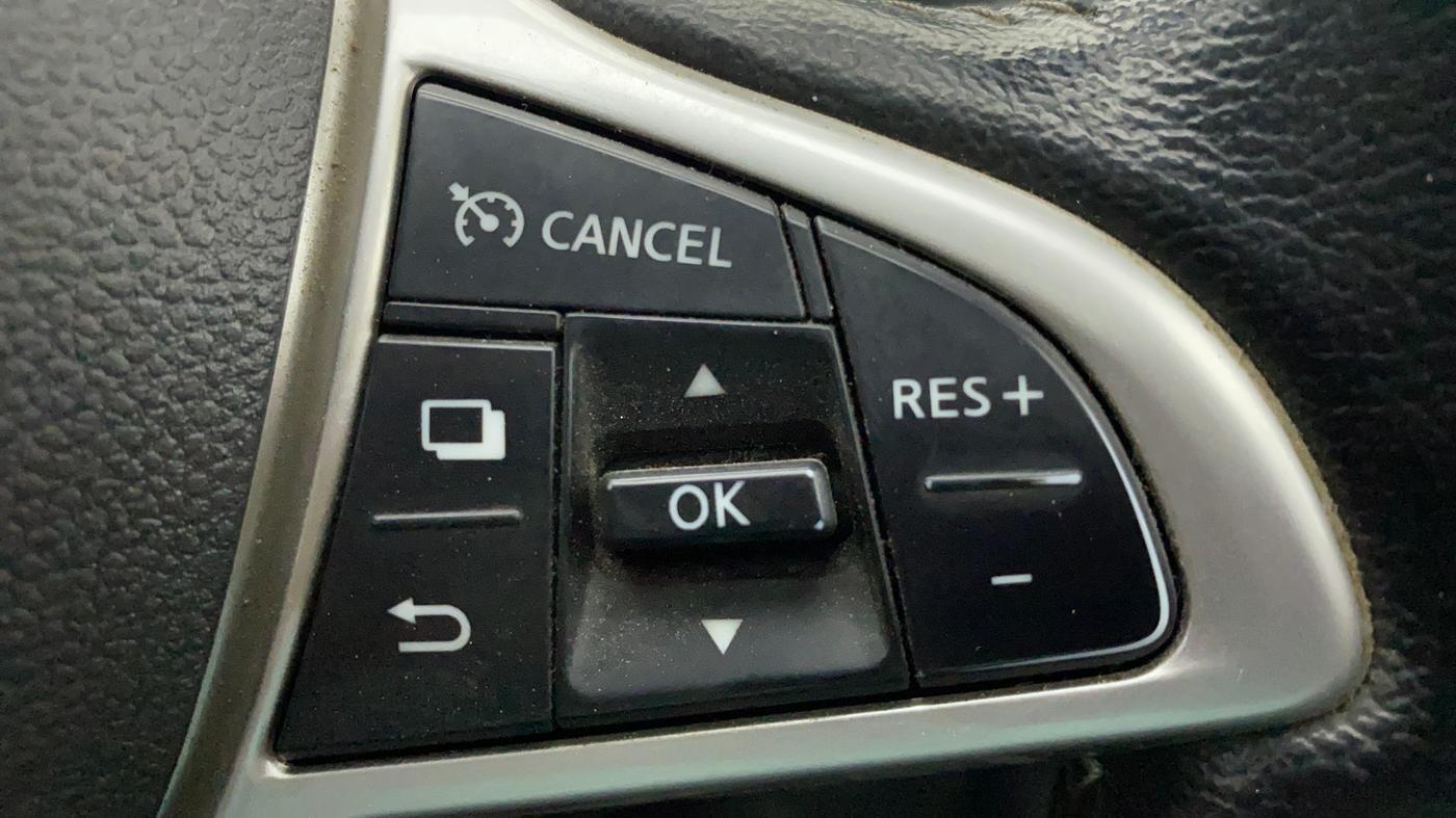 2022 Nissan MAGNITE XV PREMIUM TURBO (O), Petrol, Manual, 59,931 km, Adaptive Cruise Control