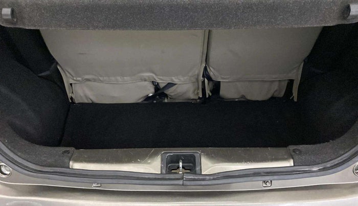 2019 Maruti New Wagon-R ZXI 1.2, Petrol, Manual, 58,677 km, Boot Inside
