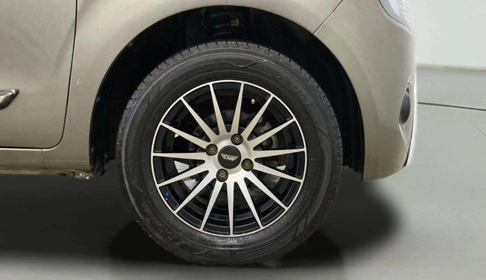 2019 Maruti New Wagon-R ZXI 1.2, Petrol, Manual, 58,677 km, Right Front Wheel