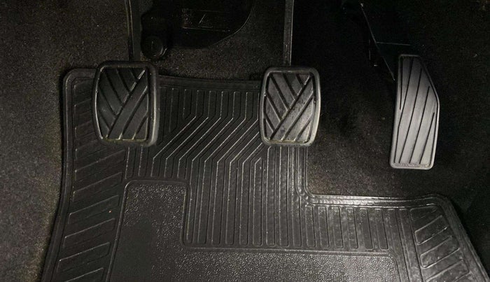 2021 Maruti S PRESSO VXI+, Petrol, Manual, 48,373 km, Pedals