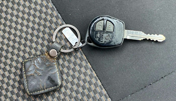 2021 Maruti S PRESSO VXI+, Petrol, Manual, 48,373 km, Key Close Up